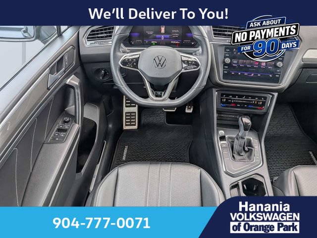 Certified 2023 Volkswagen Tiguan SE R-Line FWD image 16