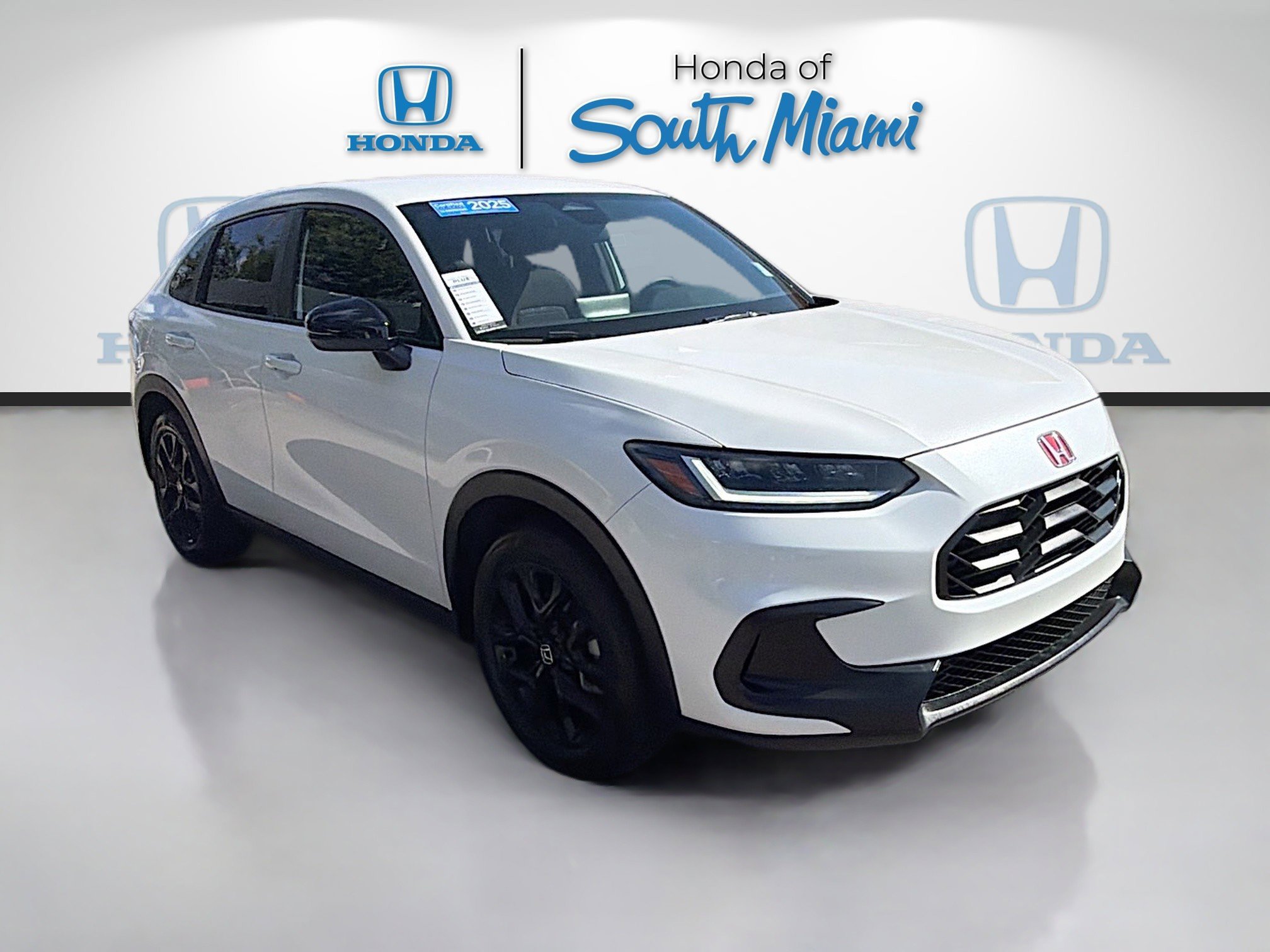 Certified 2025 Honda HR-V Sport image 1