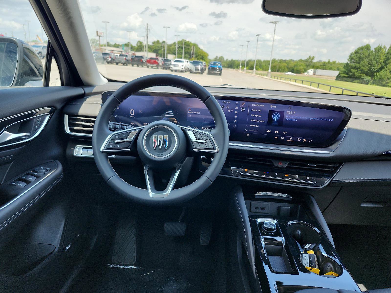 New 2025 Buick Envision Preferred image 8