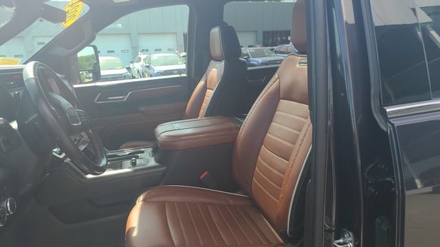 Used 2024 GMC Sierra 2500 Denali Ultimate w/ LPO, GMC Protection Package AWD/4WD image 14