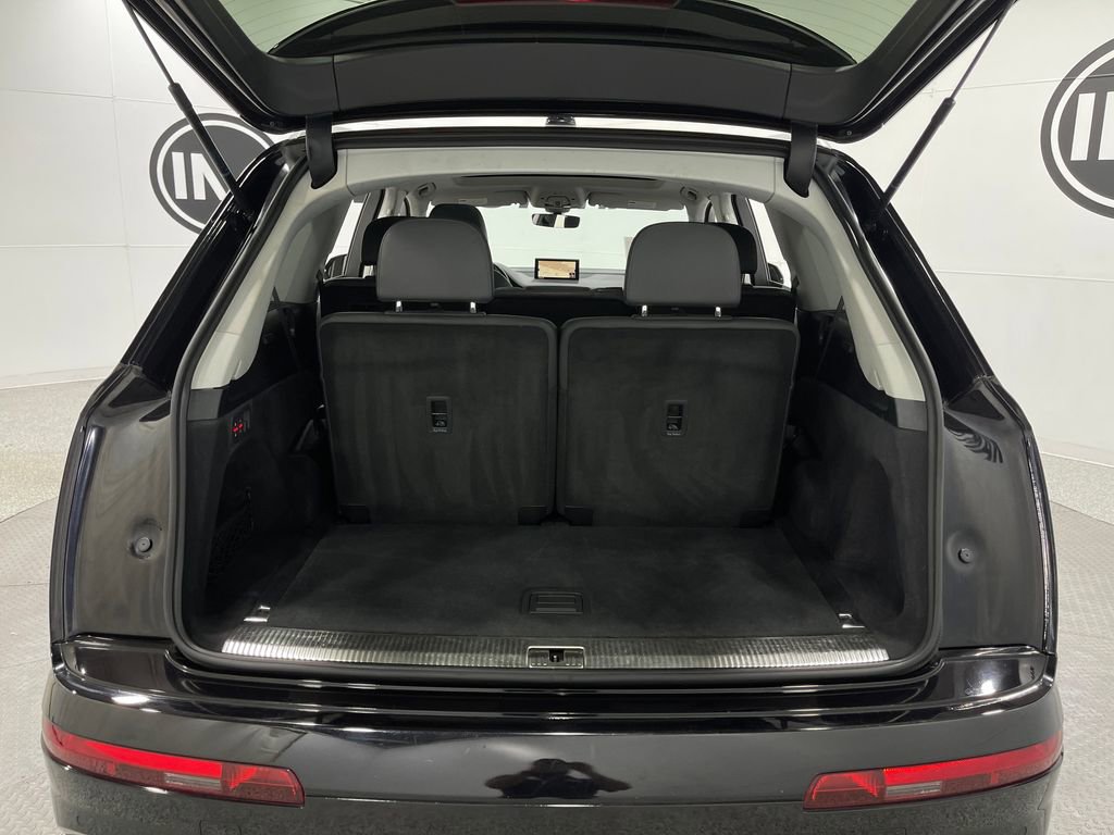 Used 2018 Audi Q7 3.0T Premium Plus w/ Premium Plus Package image 27