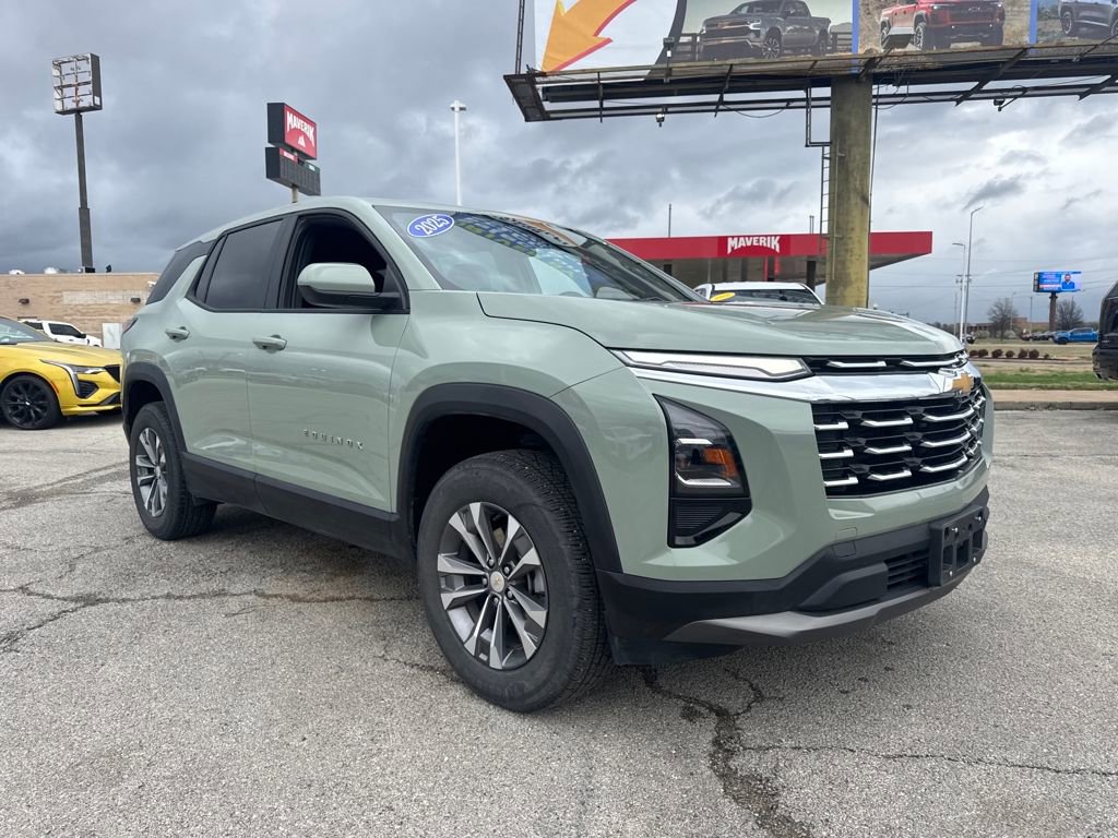 Used 2025 Chevrolet Equinox LT image 9