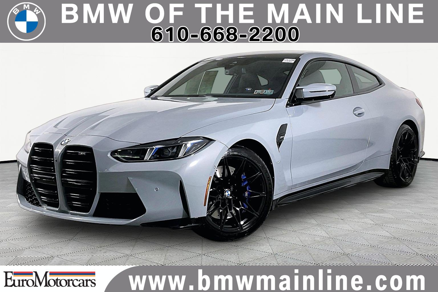 Used 2025 BMW M4 Coupe w/ Executive Package RWD image 1
