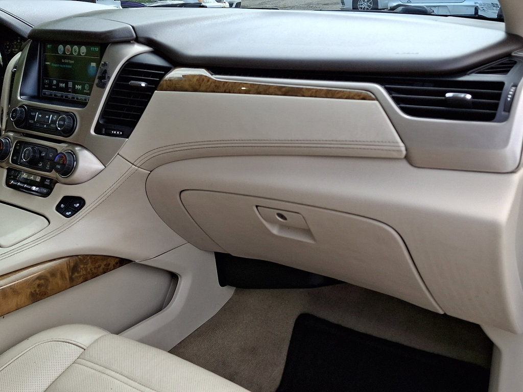 Used 2017 GMC Yukon Denali AWD/4WD image 10