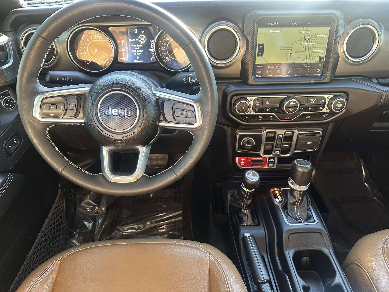 Used 2023 Jeep Gladiator Rubicon w/ LED Lighting Group image 8