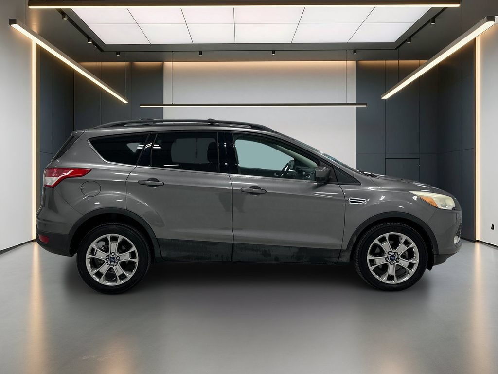 Used 2014 Ford Escape SE w/ Equipment Group 201A FWD image 7