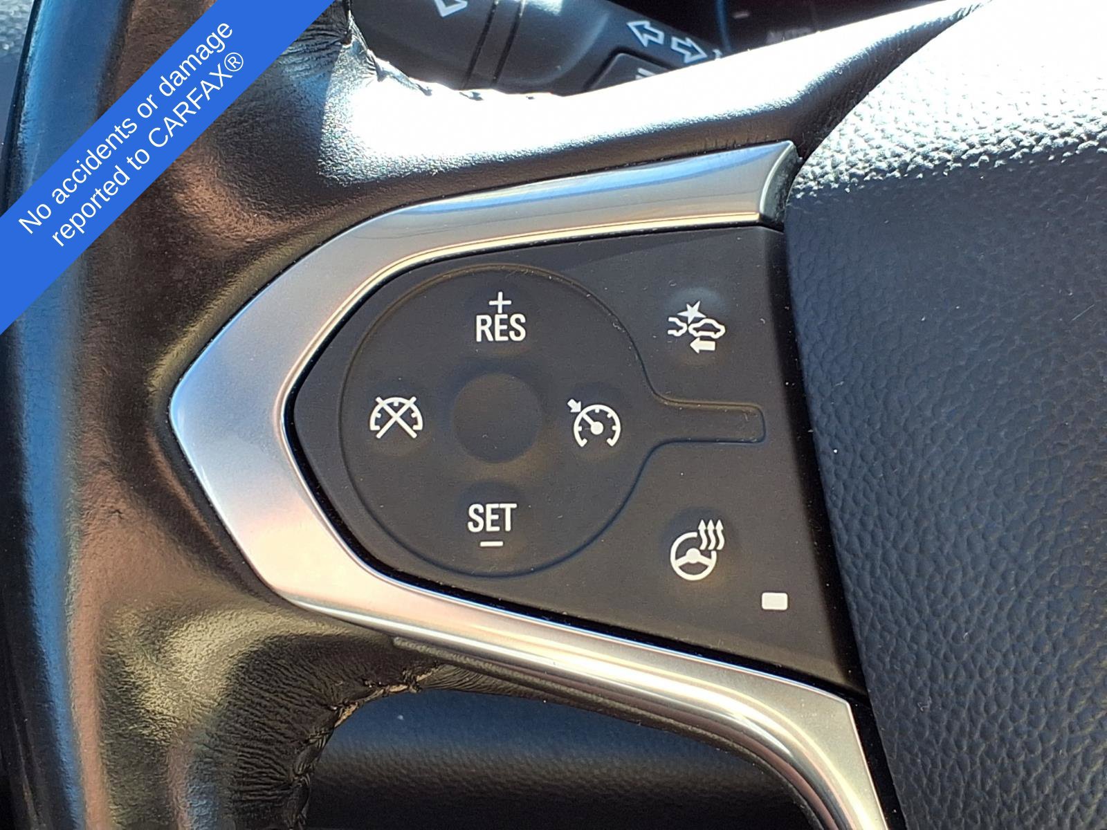 Used 2020 Chevrolet Traverse Premier w/ LPO, Blackout Package AWD/4WD image 29