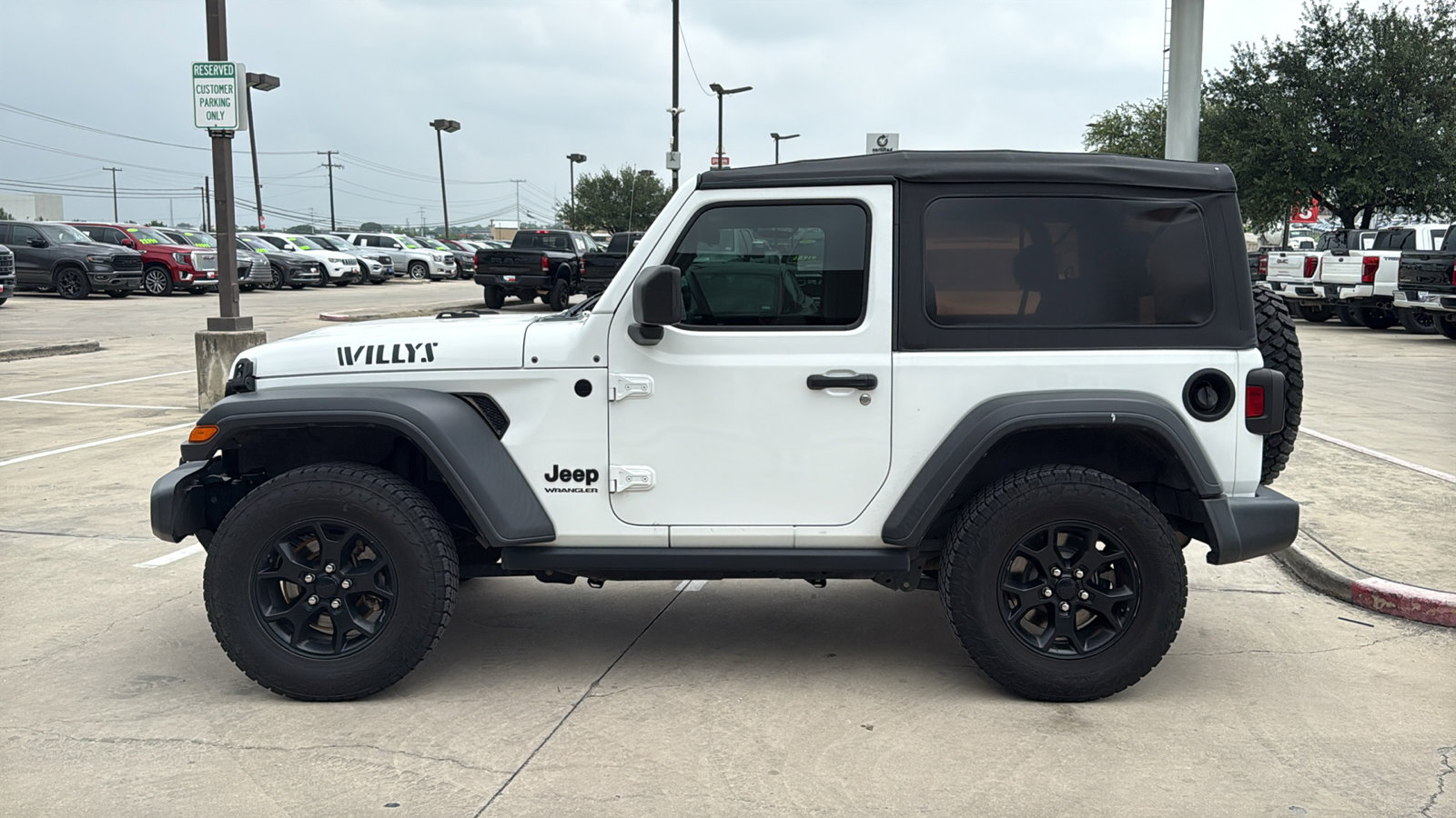 Certified 2020 Jeep Wrangler Sport AWD/4WD image 2