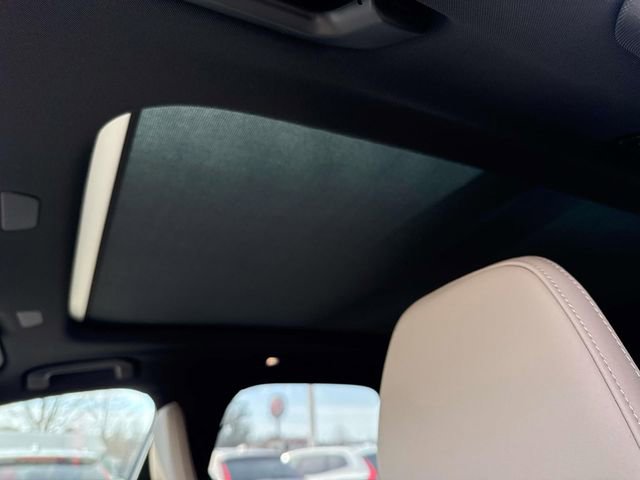 New 2026 Volvo XC60 B5 Plus w/ Protection Package Premier image 22