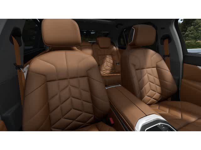 New 2026 BMW 750e xDrive w/ Executive Package AWD/4WD image 11