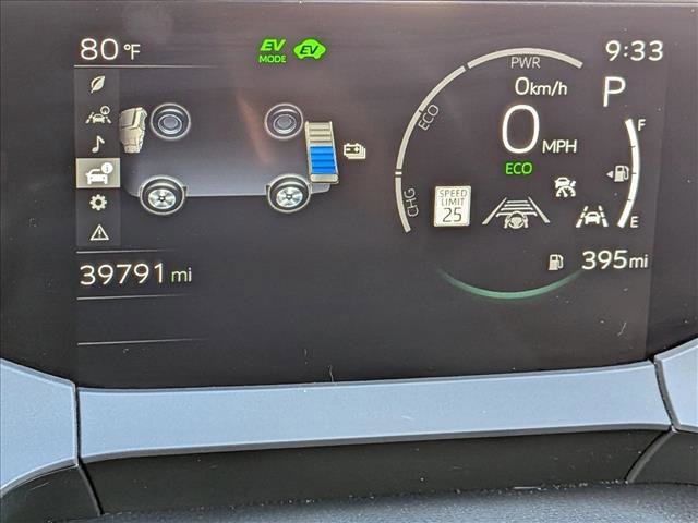 Used 2023 Toyota Prius XLE FWD image 6