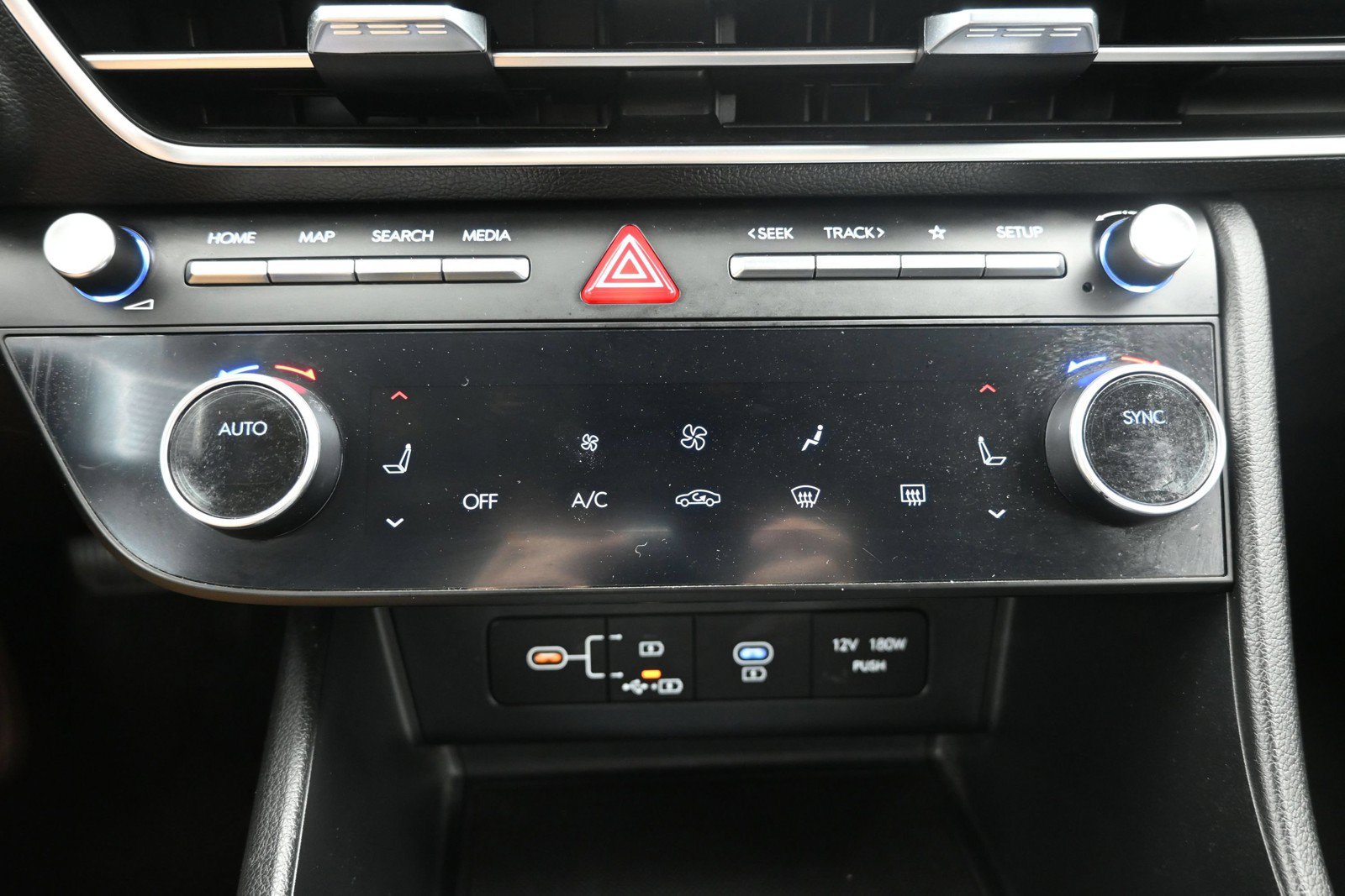 Certified 2024 Hyundai Sonata SEL FWD image 17