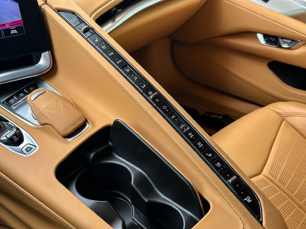 Used 2022 Chevrolet Corvette Stingray Premium Cpe RWD image 32