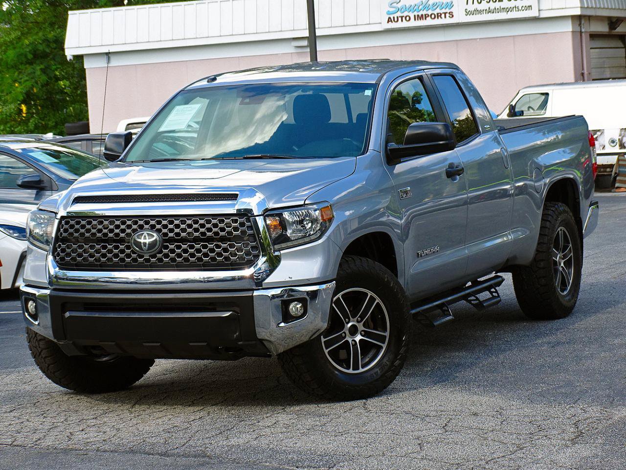 Used 2019 Toyota Tundra SR5 AWD/4WD image 5