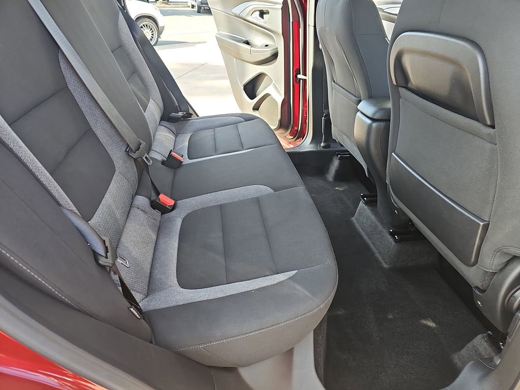 Used 2024 Chevrolet TrailBlazer LT image 11