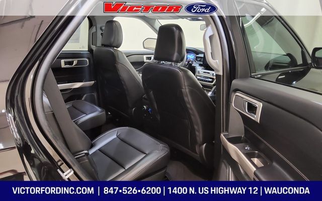 Used 2023 Ford Explorer XLT w/ Equipment Group 202A AWD/4WD image 12