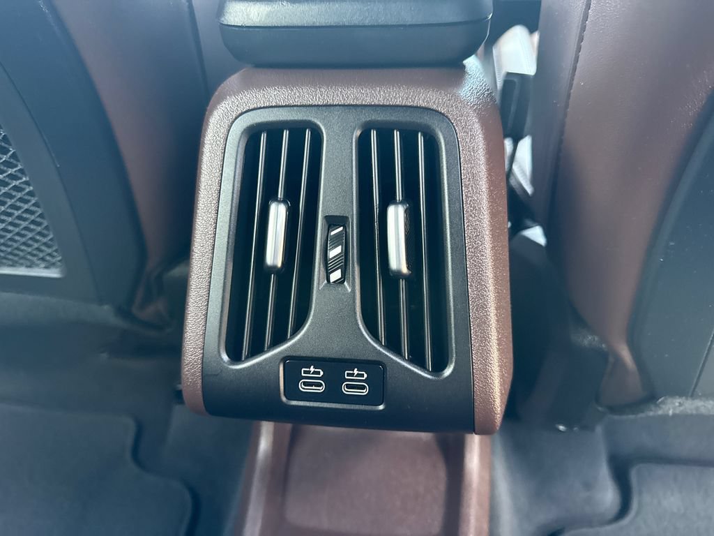 Used 2023 BMW X1 xDrive28i AWD/4WD image 17