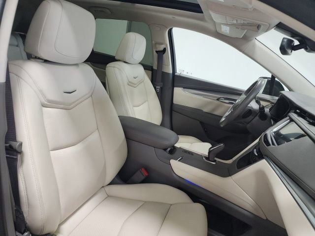 Used 2019 Cadillac XT5 Luxury AWD/4WD image 18
