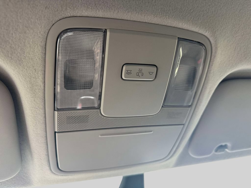 Used 2022 Kia Forte LXS FWD image 28