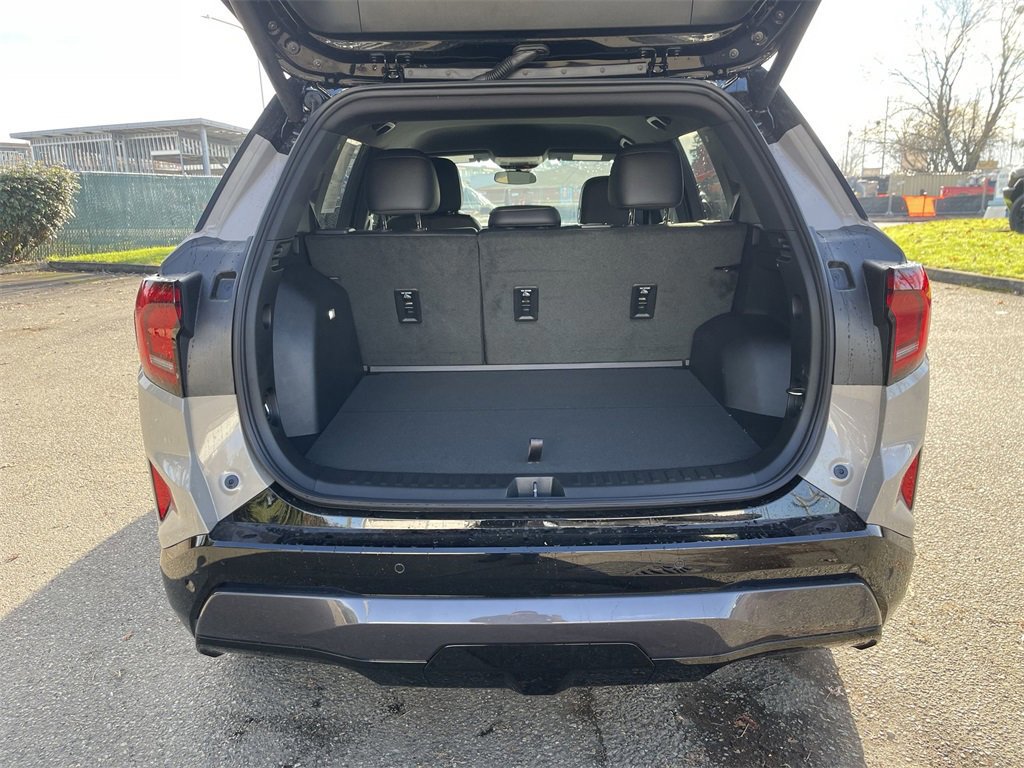 New 2026 GMC Terrain AT4 w/ Convenience Package III image 25