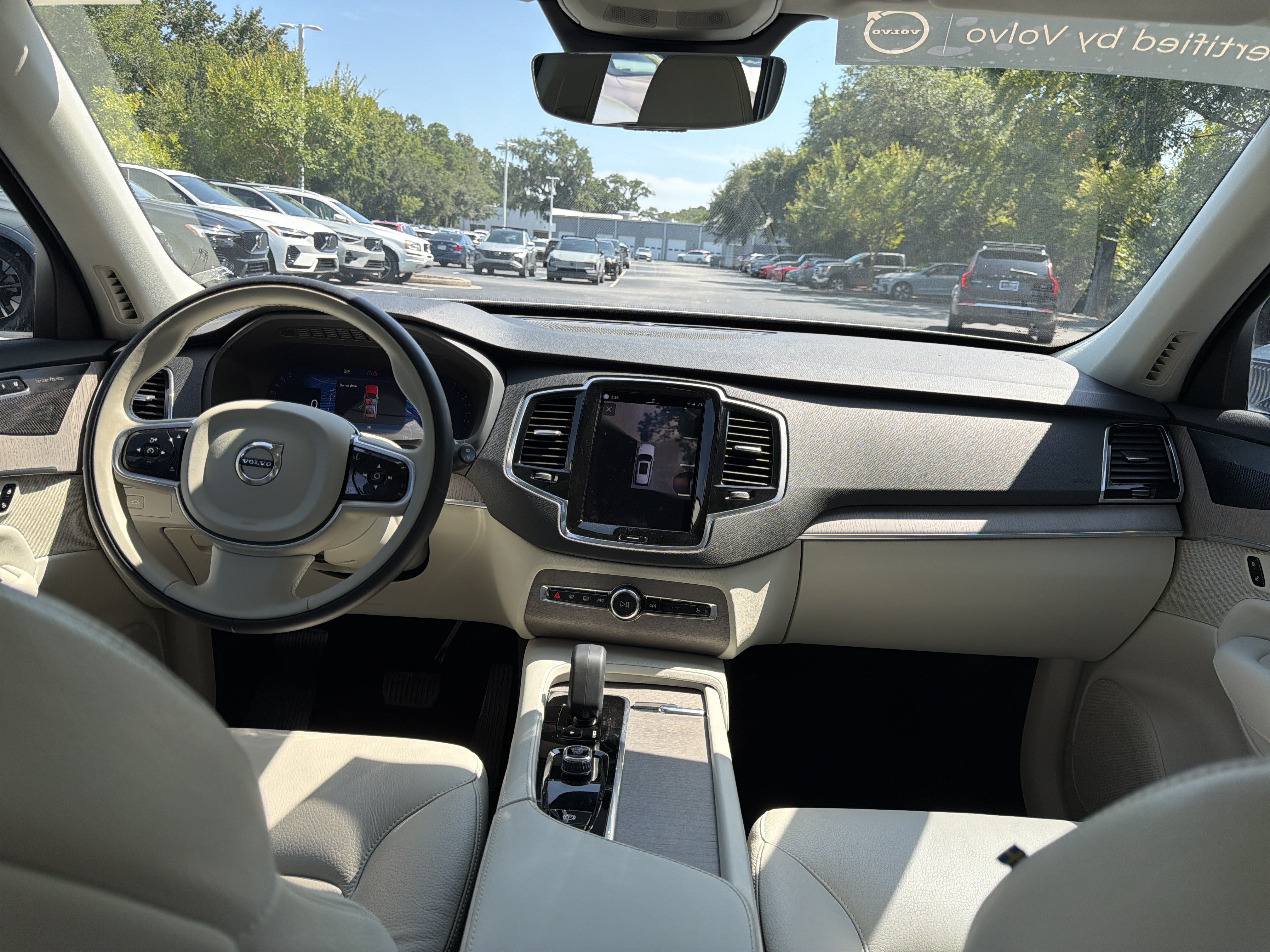 Used 2023 Volvo XC90 B6 Plus w/ Protection Package Premier AWD/4WD image 30