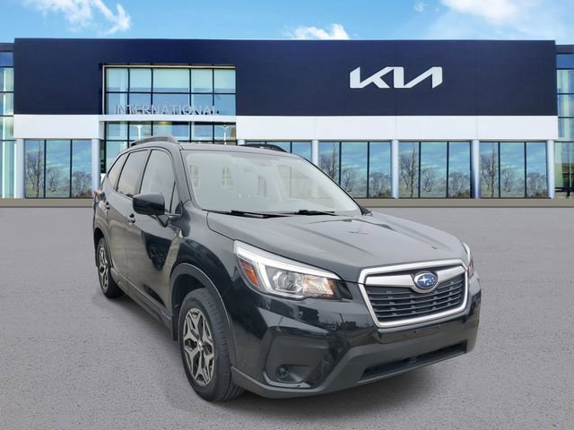 Used 2019 Subaru Forester Premium image 2