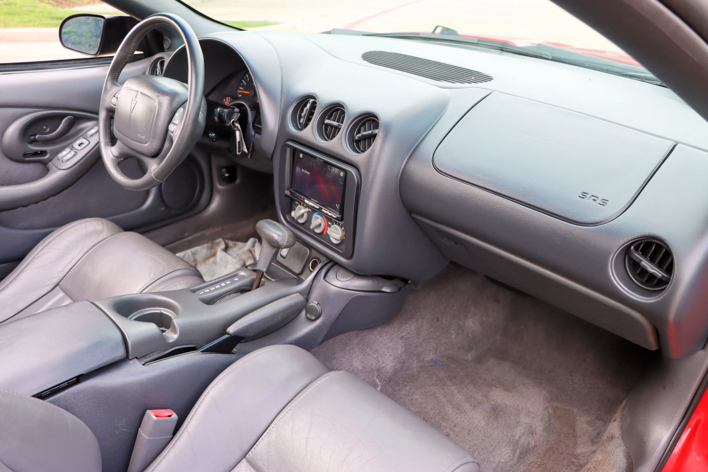 Used 1999 Pontiac Firebird Trans Am RWD image 17