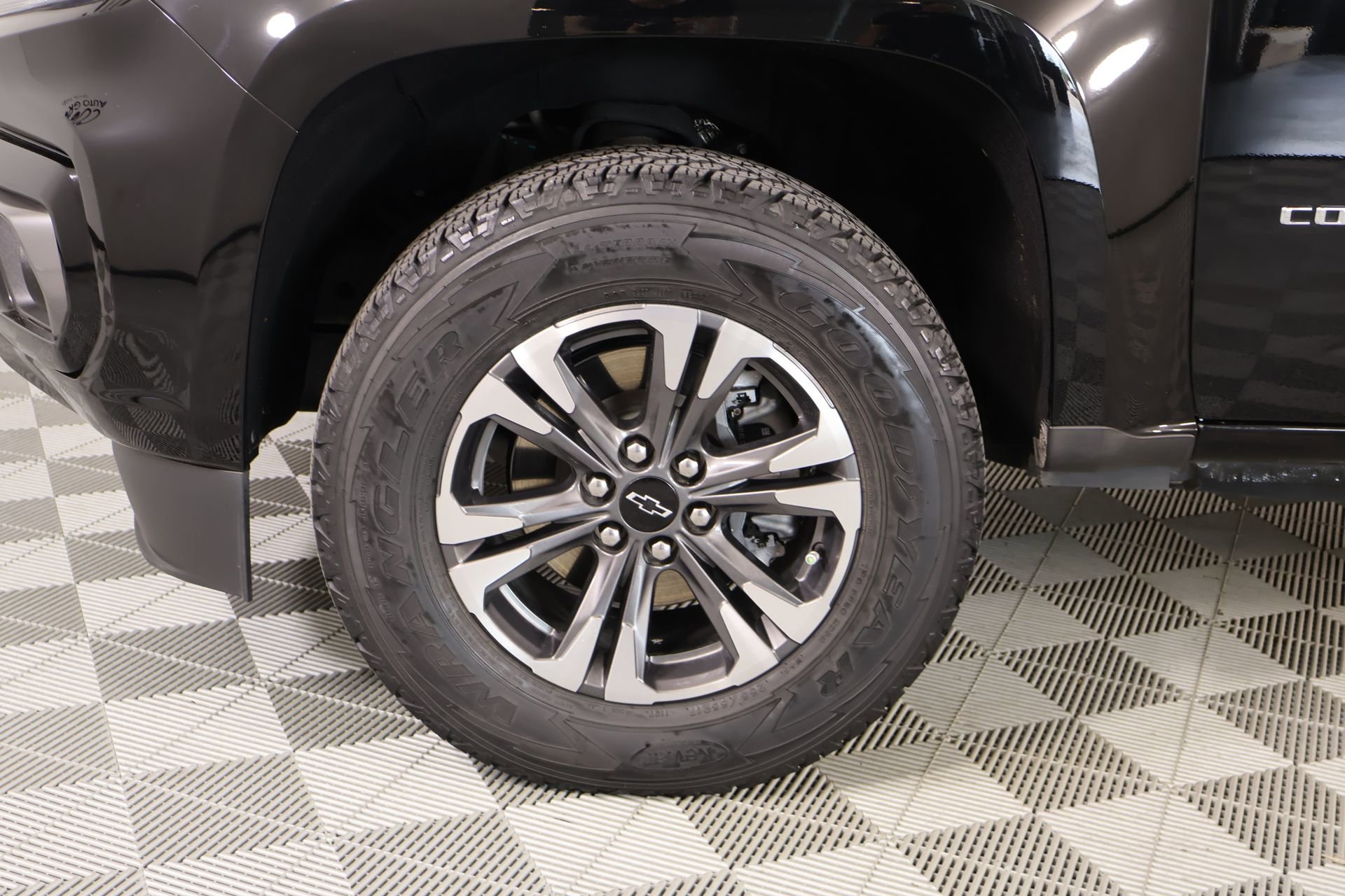 Used 2022 Chevrolet Colorado Z71 RWD image 17