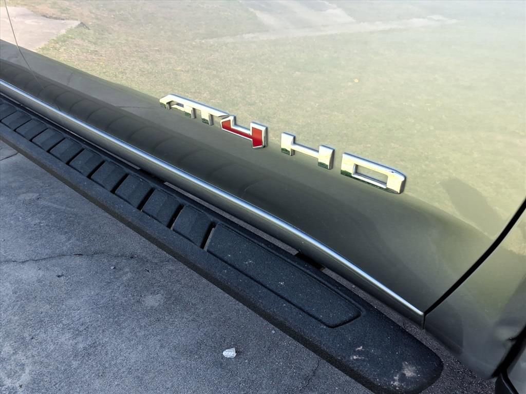 Used 2024 GMC Sierra 3500 AT4 w/ AT4 Premium Plus Package image 11