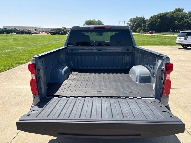 Used 2024 Chevrolet Silverado 1500 RST AWD/4WD image 17