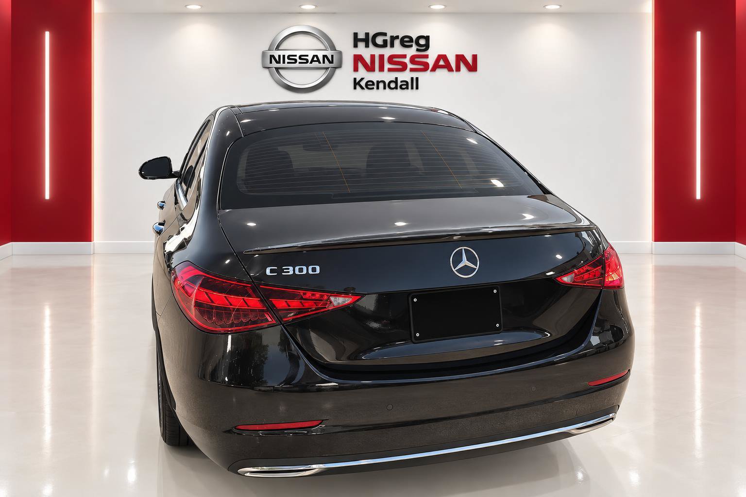 Used 2023 Mercedes-Benz C 300 Sedan w/ Exclusive Trim Package image 2