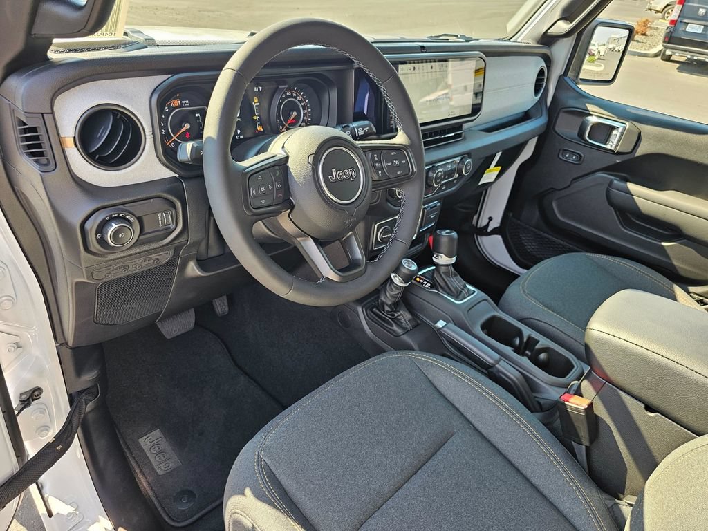 New 2025 Jeep Wrangler Unlimited Sport AWD/4WD video 2