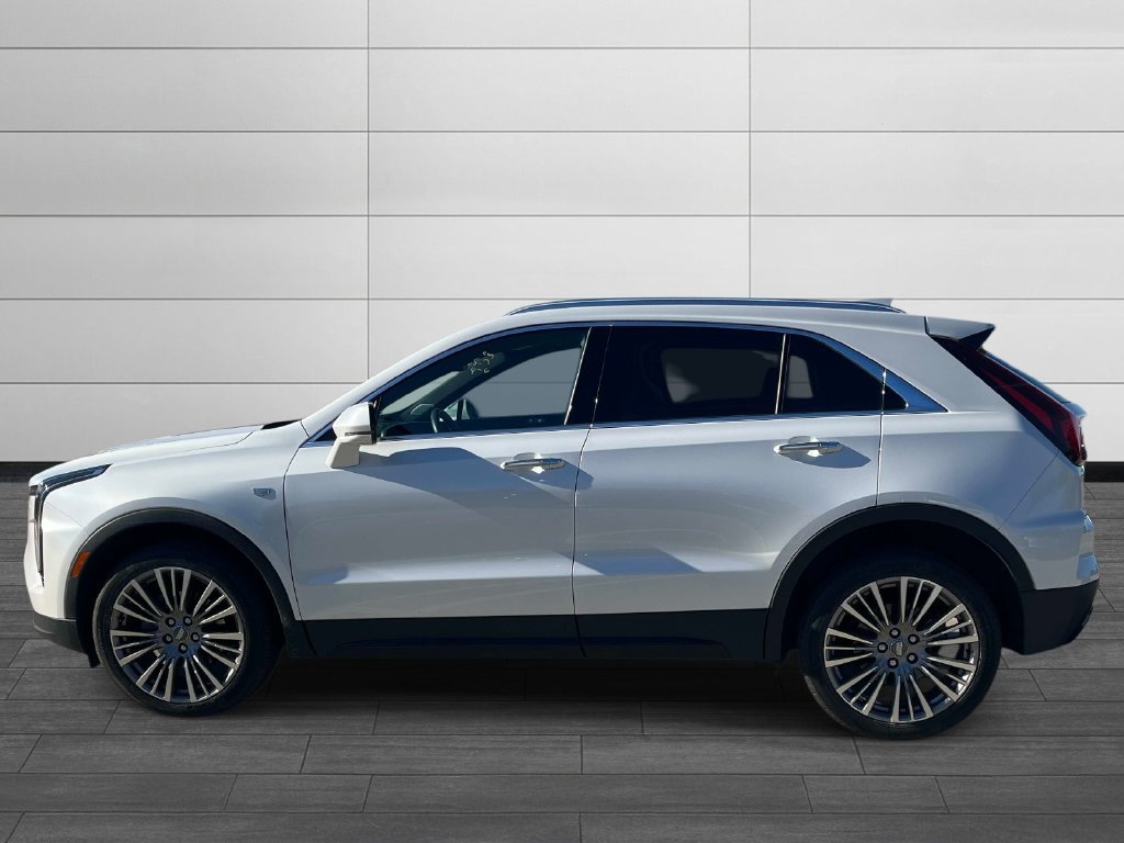 Certified 2024 Cadillac XT4 Premium Luxury AWD/4WD image 2