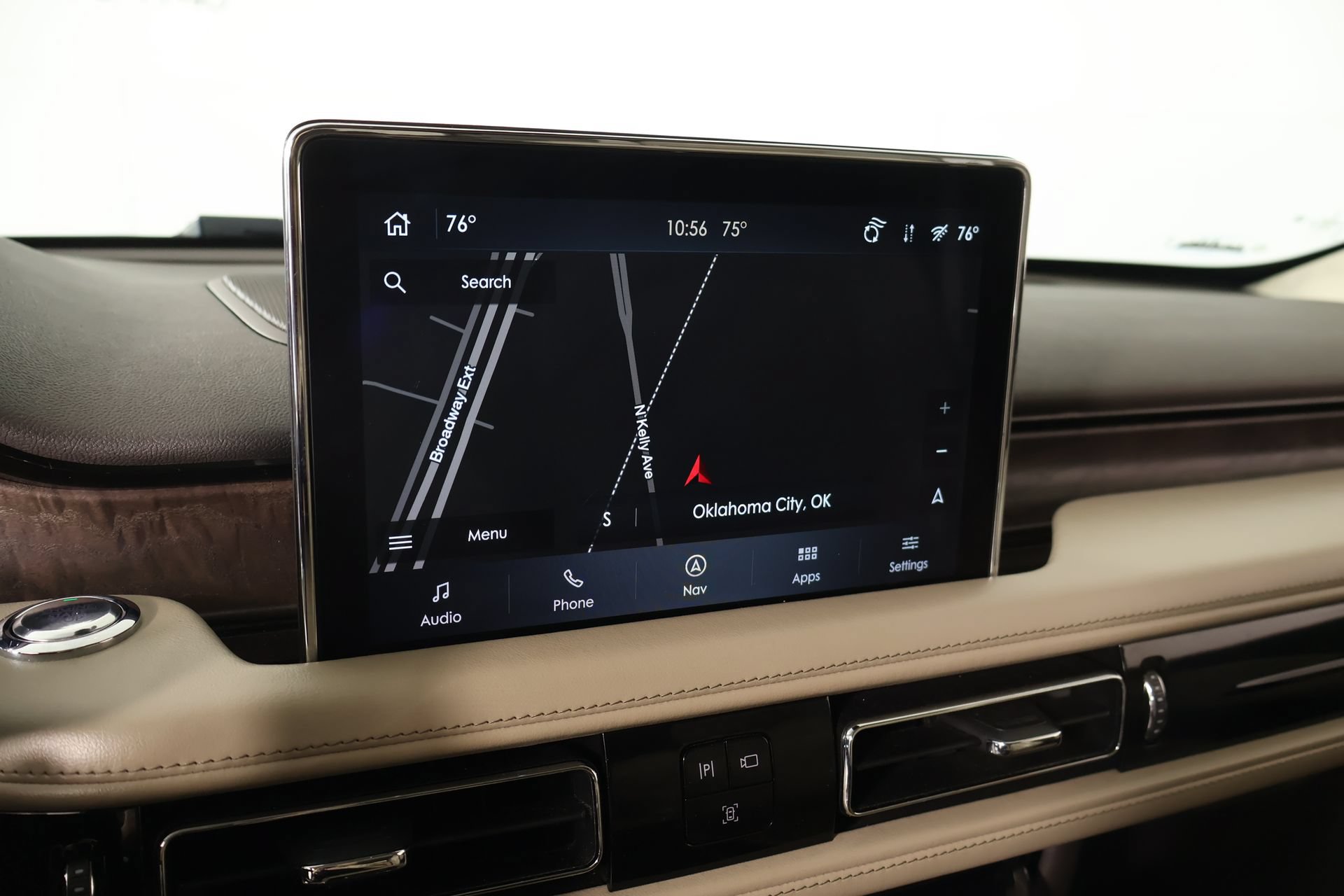 Used 2021 Lincoln Aviator Grand Touring w/ Elements Package Plus AWD/4WD image 7