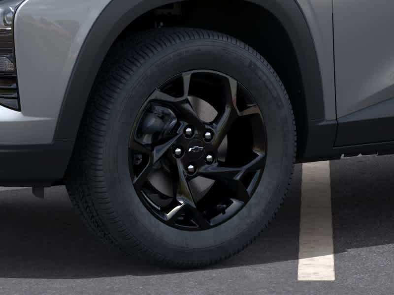 New 2026 Chevrolet Trax LT w/ Midnight Edition FWD image 9