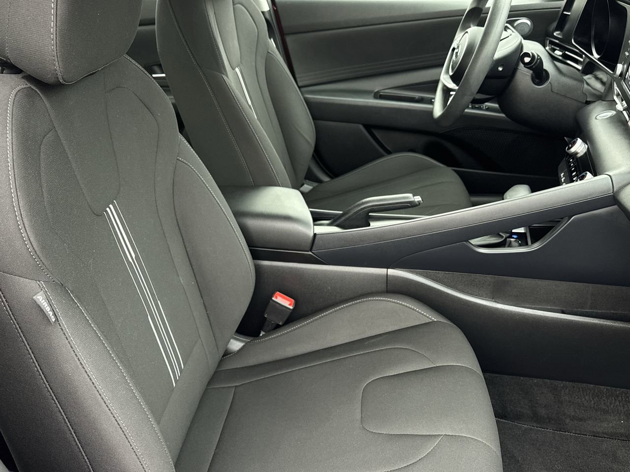 Used 2023 Hyundai Elantra SEL image 20