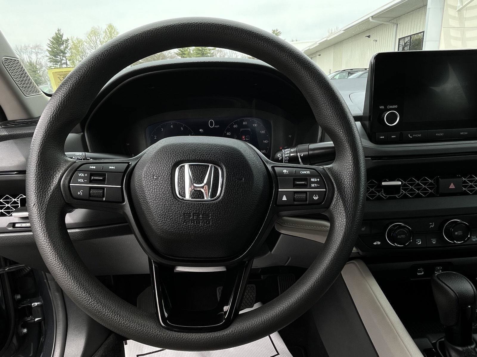 Certified 2024 Honda Accord EX image 15