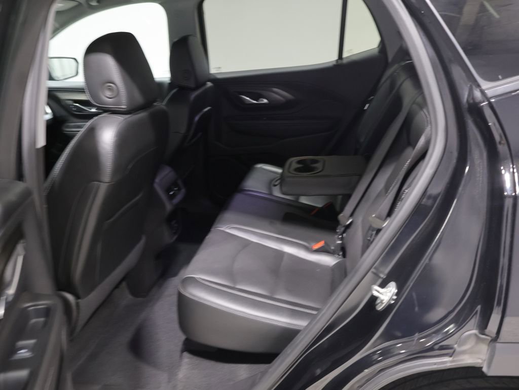Used 2024 GMC Terrain SLT AWD/4WD image 18