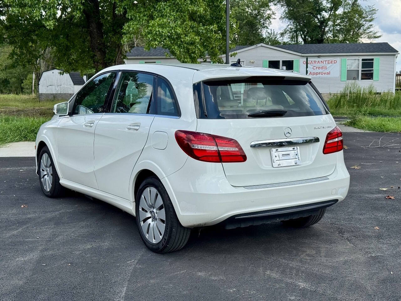 Used 2015 Mercedes-Benz B 250e image 9