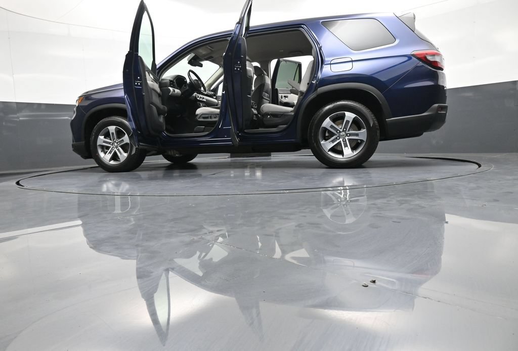 Certified 2023 Honda Pilot EX-L image 50