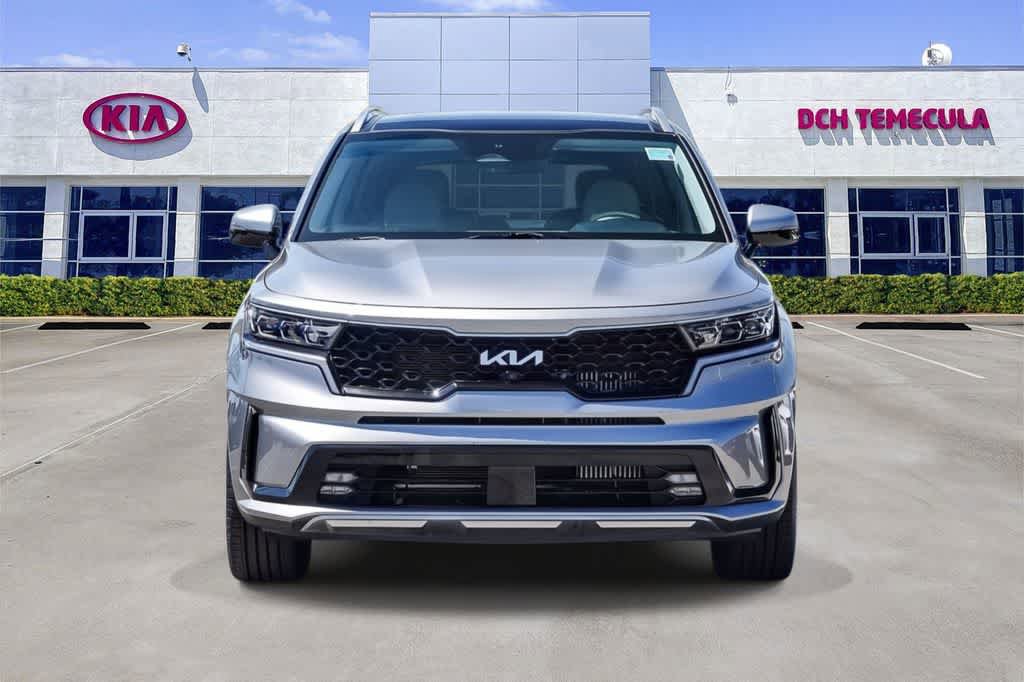 Certified 2023 Kia Sorento SX Prestige AWD/4WD image 2