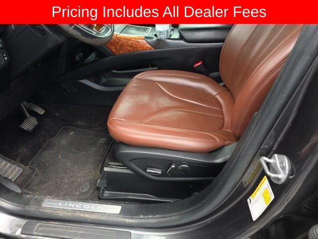 Used 2020 Lincoln Nautilus Reserve w/ Equipment Group 201A FWD image 5