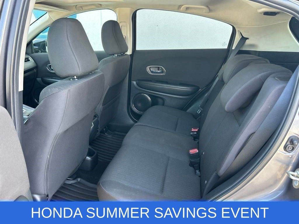 Used 2017 Honda HR-V EX image 9