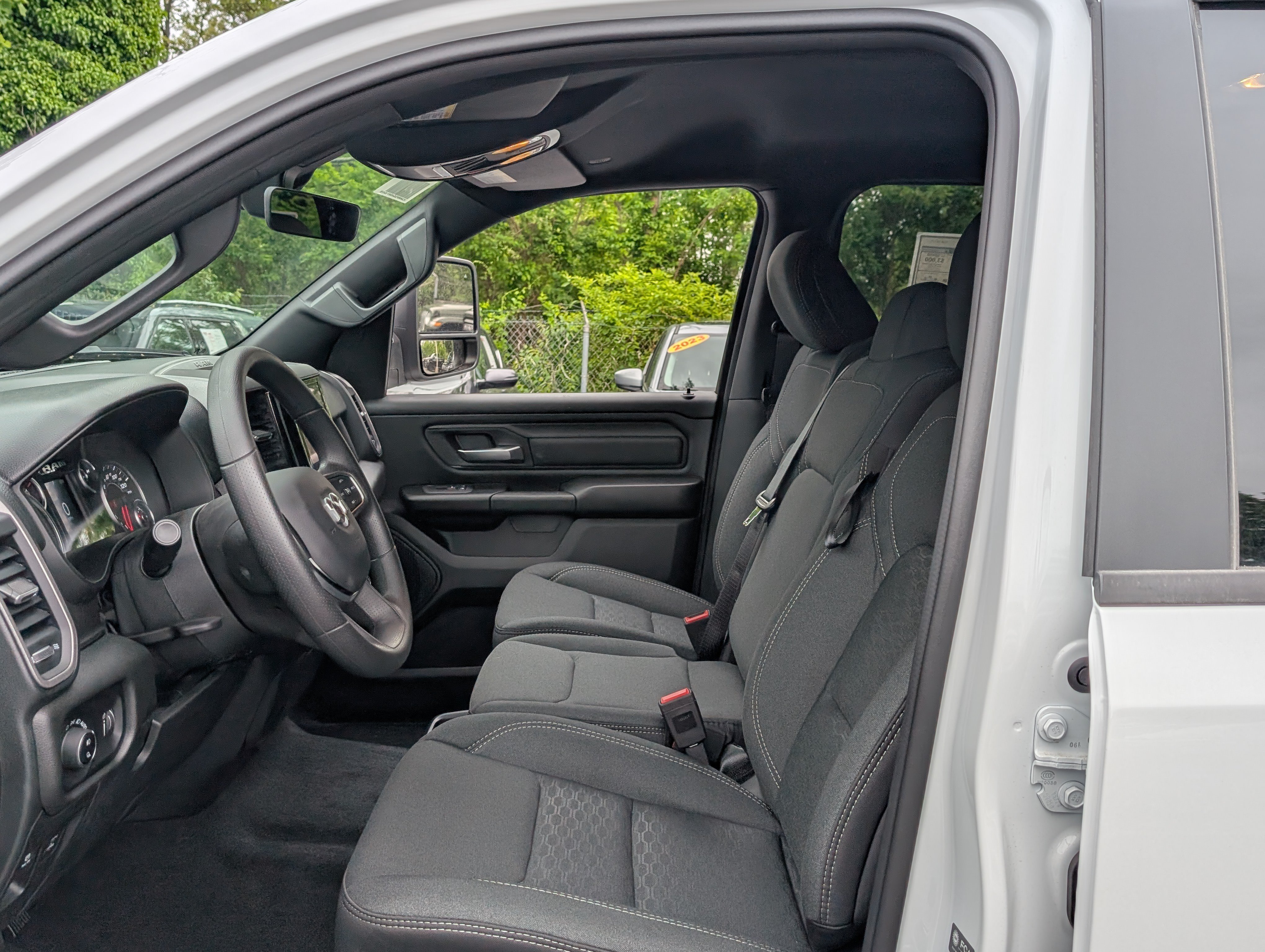 New 2025 RAM 1500 Tradesman w/ Night Edition AWD/4WD image 13