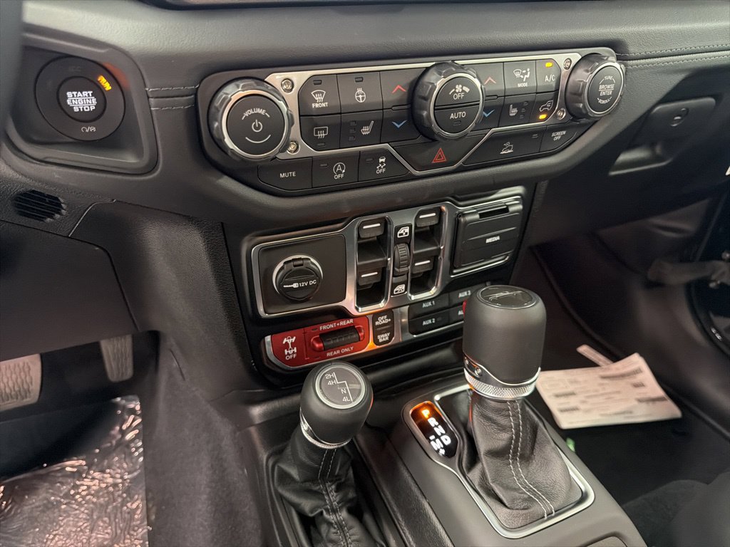 New 2026 Jeep Gladiator Rubicon AWD/4WD image 17