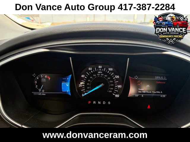 Used 2015 Ford Fusion Titanium image 16