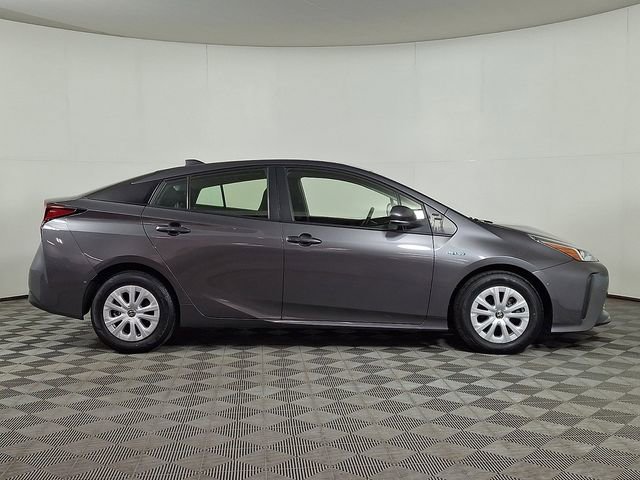 Used 2021 Toyota Prius LE w/ Carpet Mat Package (TMS) image 10
