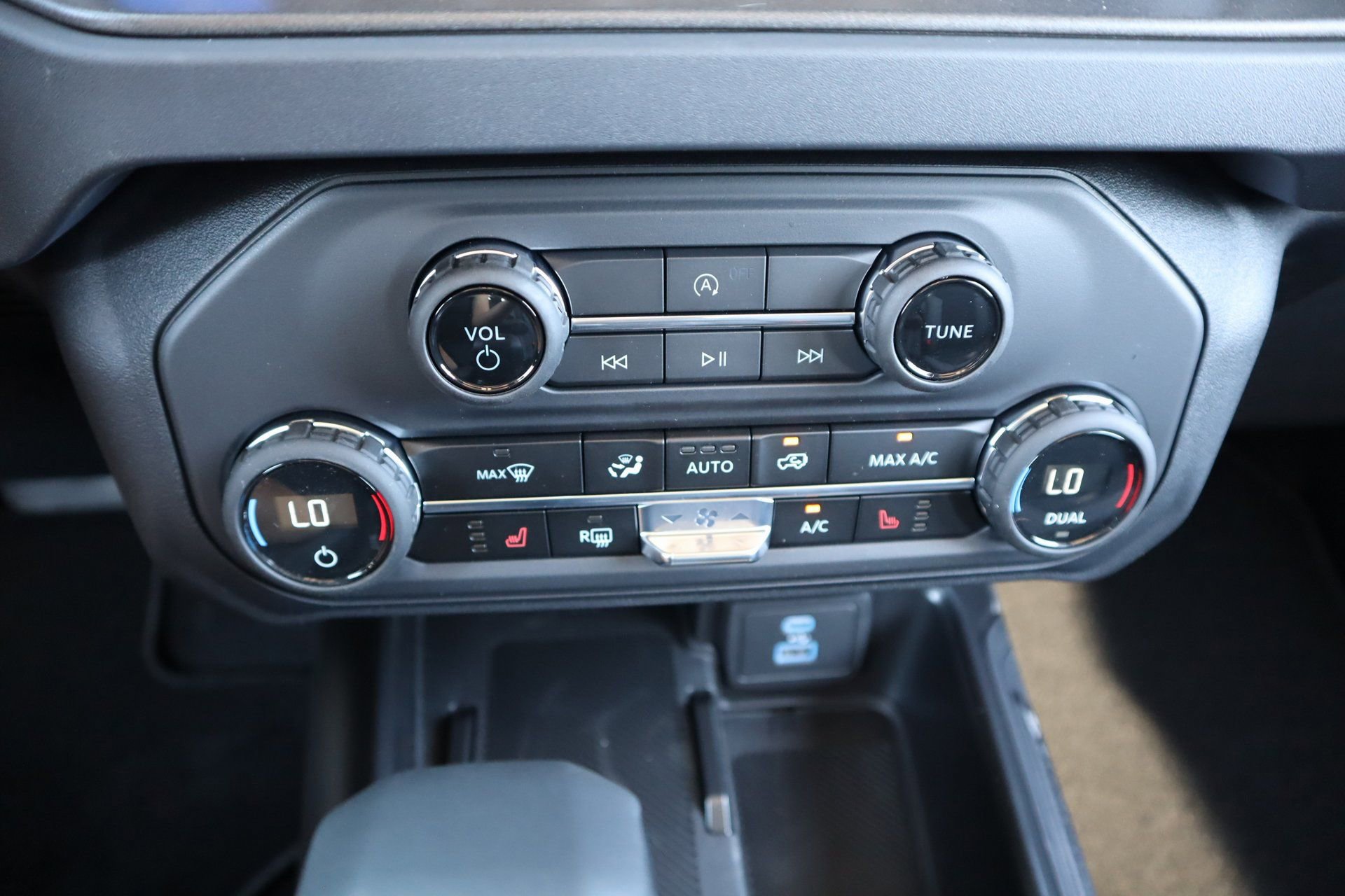 New 2025 Ford Bronco Big Bend AWD/4WD image 7