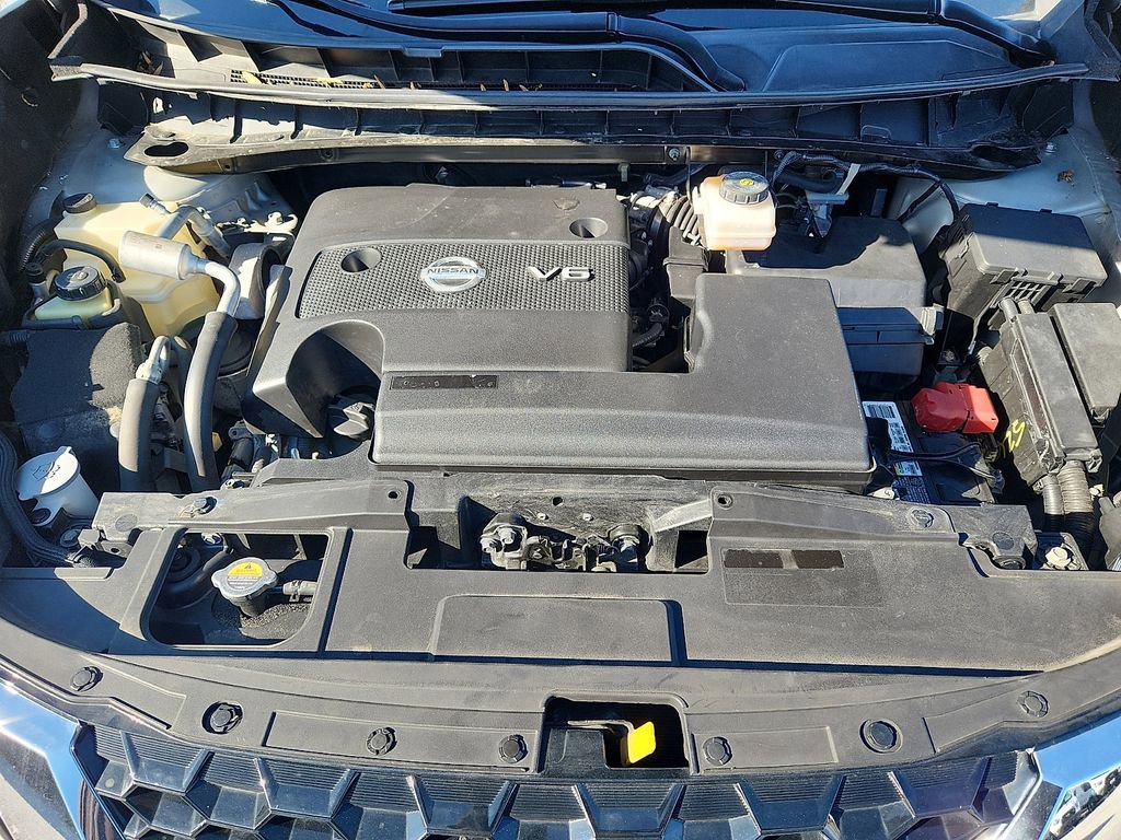 Used 2019 Nissan Murano SV w/ Cargo Package image 16