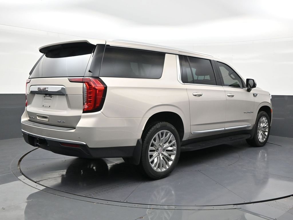 Used 2023 GMC Yukon XL SLT w/ SLT Luxury Package RWD image 5